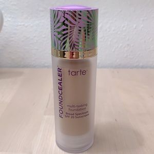 Tarte foundclear 36N never used